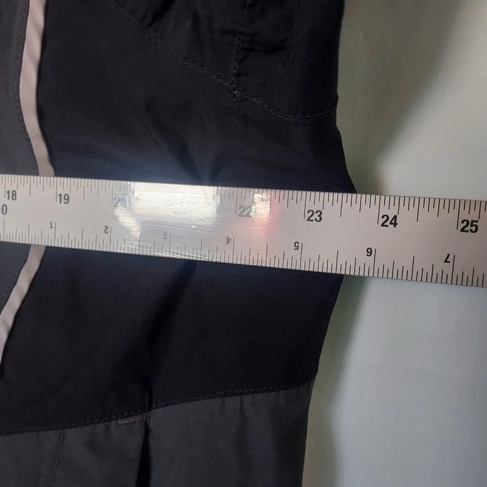 The North Face HyVent Men Jacket Gray Black Reflective Zip Hooded Outdoor M Read